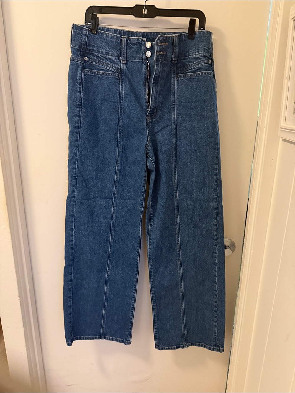 High-Rise Straight Leg Blue Jeans